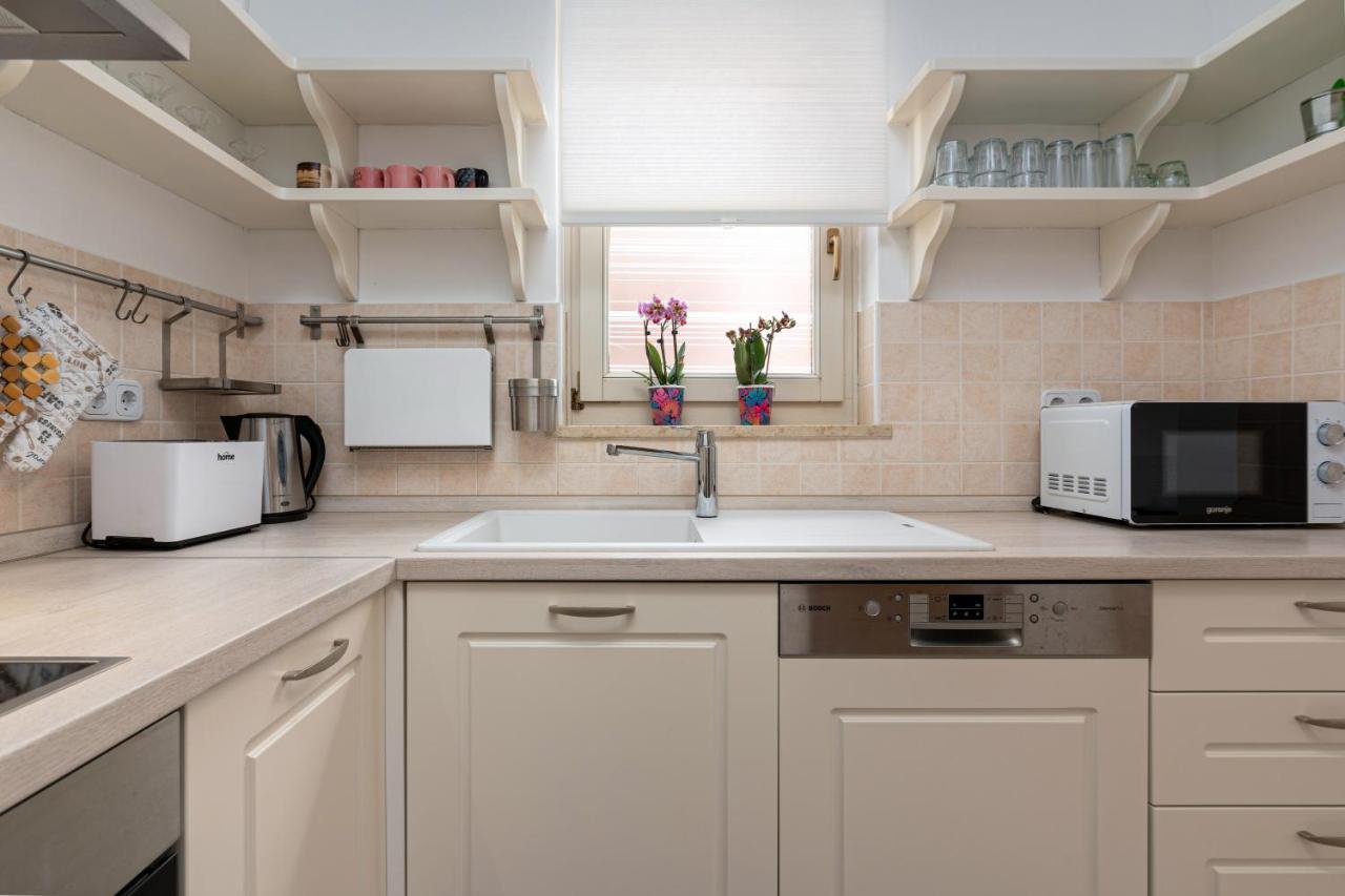 Apartment Morena Пореч Экстерьер фото