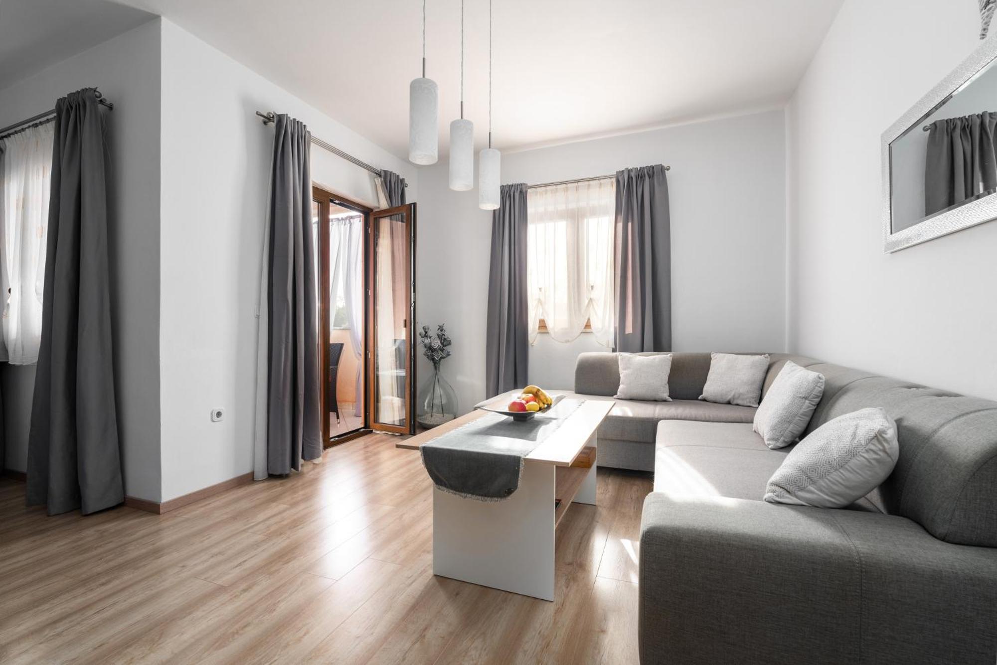 Apartment Morena Пореч Экстерьер фото